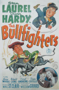 دانلود فیلم The Bullfighters 1945322626-2028227940